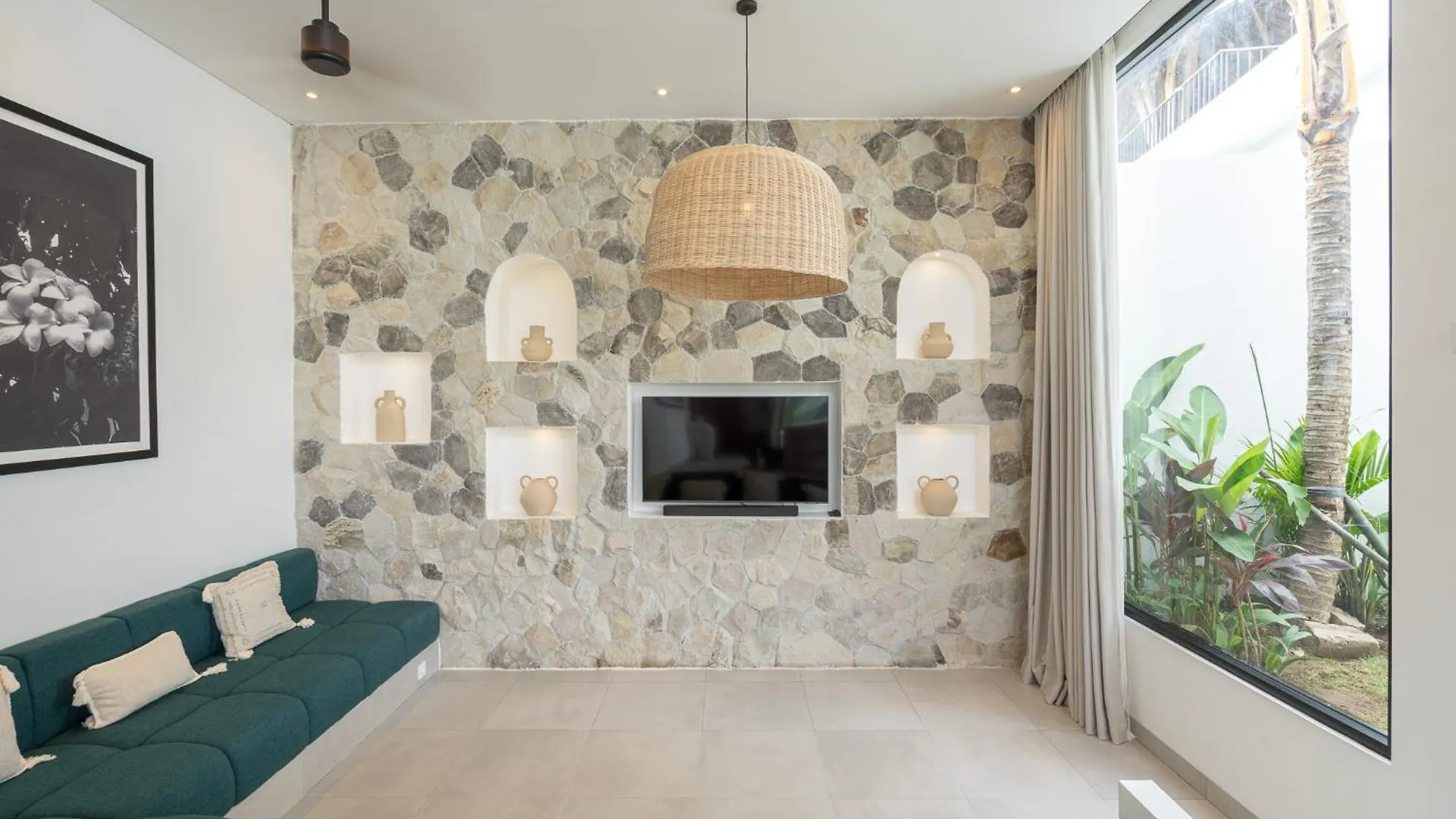 Villa Emerald - Uluwatu By Yolla Hospitality Pecatu