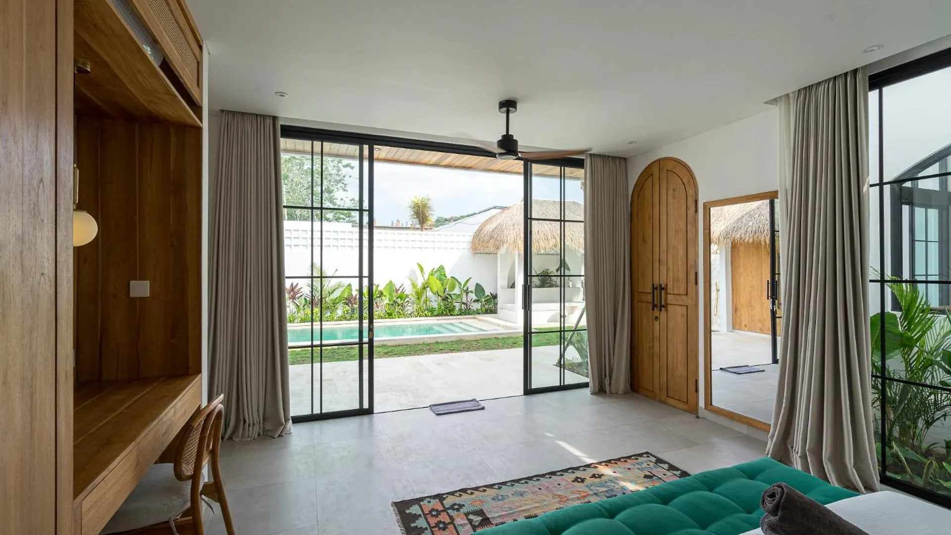 Villa Emerald - Uluwatu By Yolla Hospitality Pecatu  Indonesia